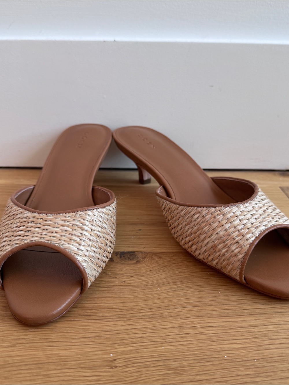 Doên Callie Mule in Natural Raffia